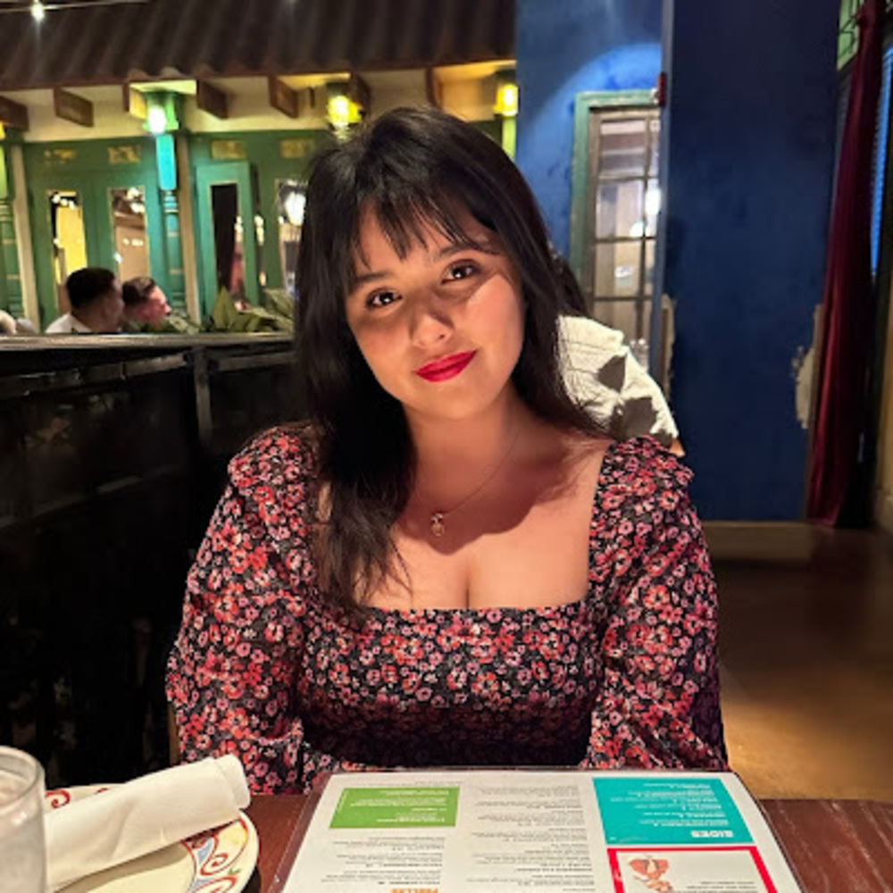 Meet your Posher, Andrea